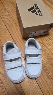 （分類：）位於 。 由 vickykkkk 提交（商品編號 1420573763，圖片 1）。簡介： 。