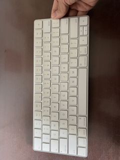 Apple keyboard