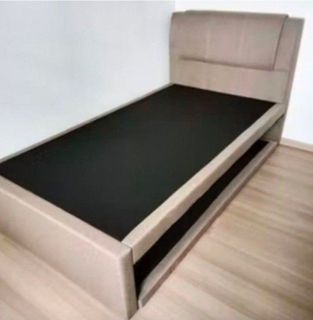 (Category: ) located in . Submitted by furnishstudio (Listing ID 1420730206, Image 1). Description: .