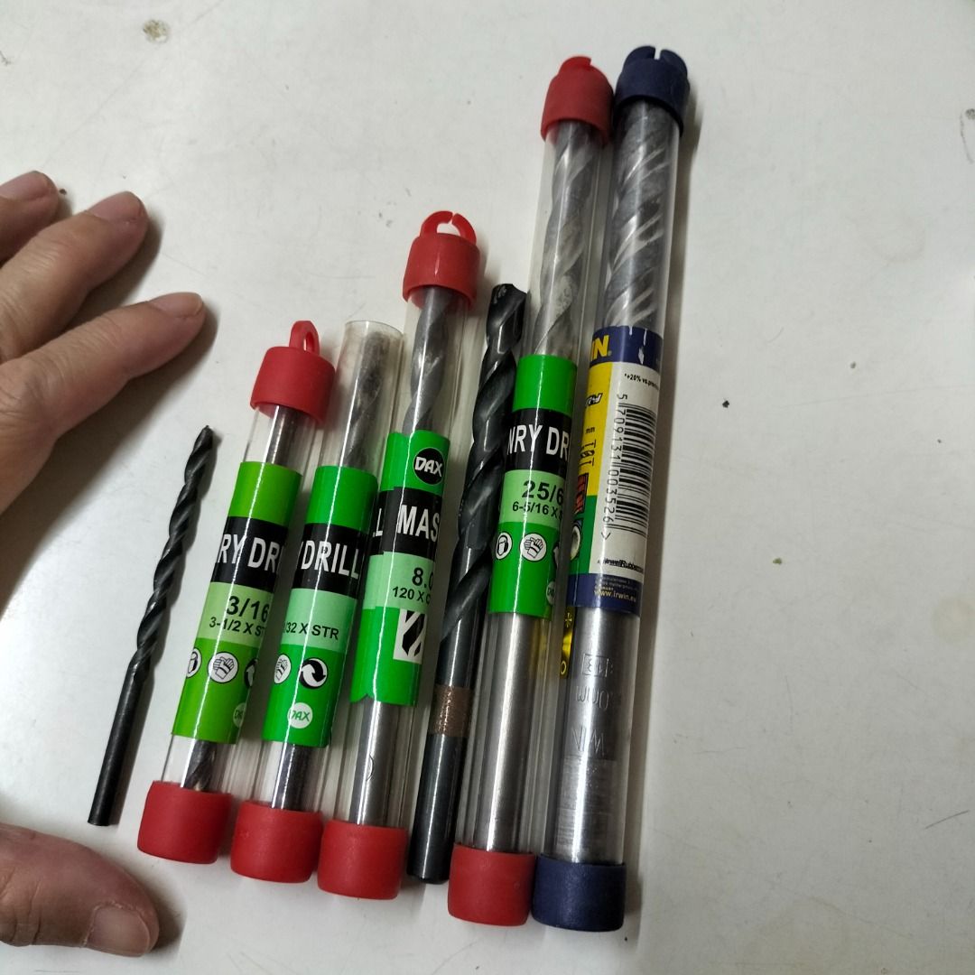 Assorted Drill Bit / Drill bits (Category: Construction Tools & Equipment) located in Paranaque City. Submitted by decluttering-all (Listing ID 1420573296, Image 2). Description: Assorted Drill Bits for concrete Perfect for various drilling tasks. used 1s expect signs of use 13 - 250 6-5/16 - 250 5/16 - 250 4-1/32 - 200 4-3/4 - 200 3-1/2 - 100 1/8 - 90 P900 only take all decluttering pick-up beside Toyota Bicutan Paranaque payment through BPI or 