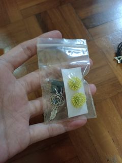 (Category: ) located in . Submitted by crystalfishball (Listing ID 1420663687, Image 1). Description: .