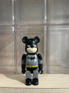 (Category: ) located in . Submitted by Bearbrick18 (Listing ID 1420655927, Image 1). Description: .