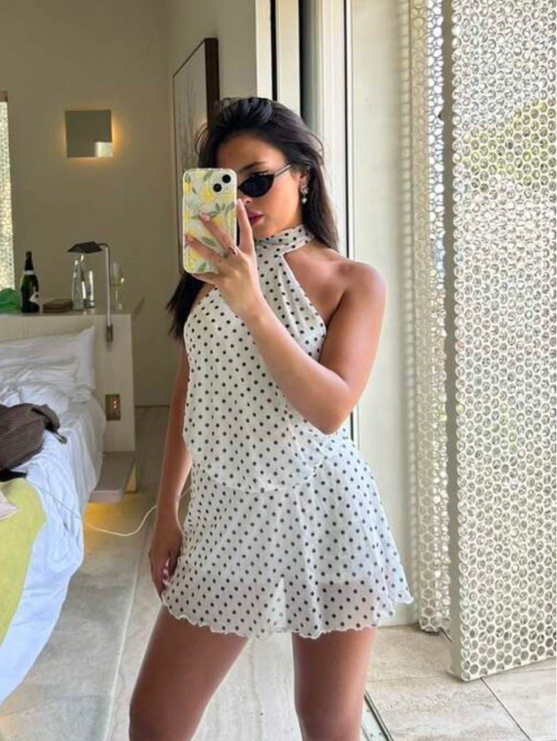 Black & White Polka Dots Halter Mini Dress (Category: Dresses) located in Binan City. Submitted by matchimarina (Listing ID 1420600106, Image 2). Description: Negotiable! 🖤 Size XS 🖤 Never used just tried on 🖤 Has inner shorts 🖤 Backless 🖤 Bought April 2025 📌 MOP: Gcash, GoTyme, Bank Transfer 📌 Location: Biñan, Laguna Helping tags: summer, polka dots, pinterest, vacation dress .