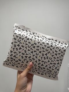 （分類：）位於 。 由 bebe_368 提交（商品編號 1420701300，圖片 1）。簡介： 。