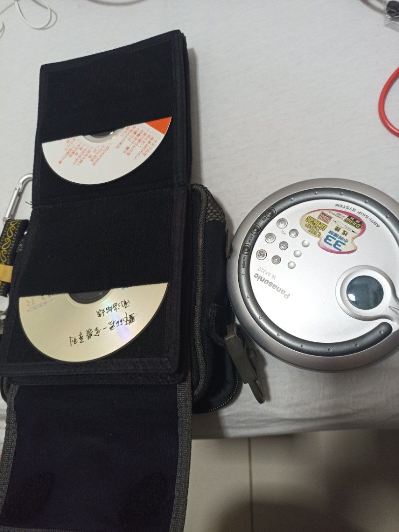 Cd player65561360415234112