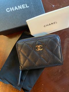 (Category: ) located in . Submitted by luxxredefined (Listing ID 1106424360, Image 1). Description: .