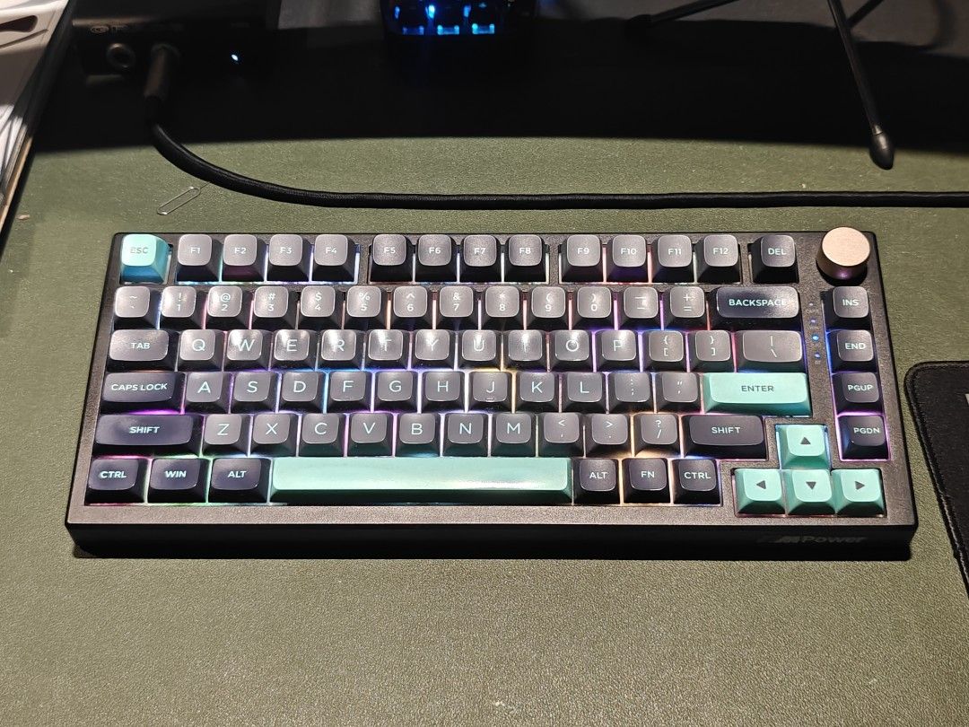 Custom Marbly Thock Keyboard - Black and Teal451051902982563840