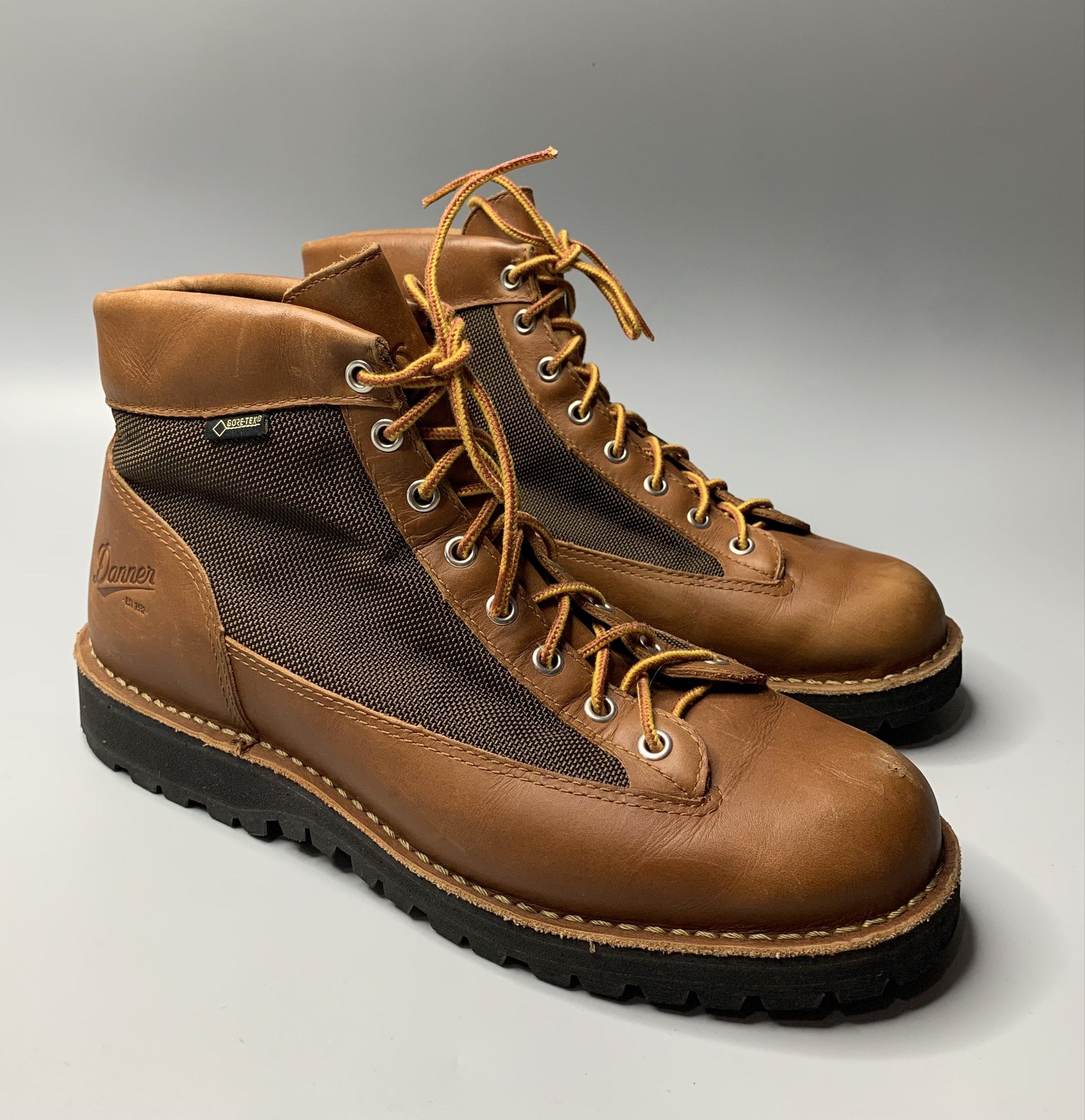 Danner Light Goretex Boots (Category: Boots) located in Binan City. Submitted by disqualified_but_undefeated (Listing ID 1420717486, Image 1). Description: Danner Light Goretex Boots Mens Size- US 9 In Good Condition • No Inclusions • Pair Only • Dirts And Scratches Due To Usage • Please Check Detailed Photos Posted For Your Reference Thankyou!!!.