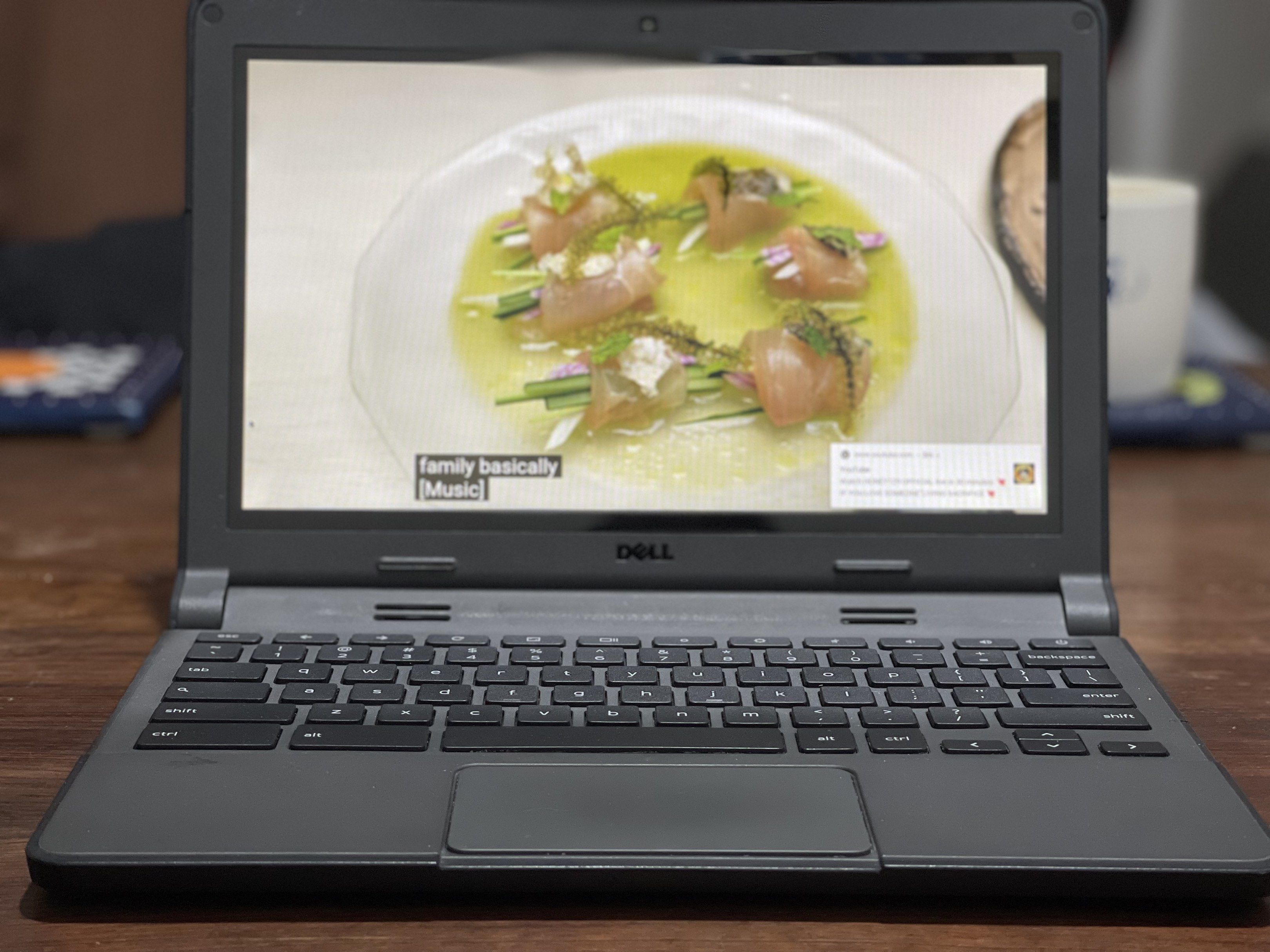 Dell Chromebook 3180 touch screen (Category: Laptops & Notebooks) located in Muntinlupa City. Submitted by joosh. (Listing ID 1420715372, Image 1). Description: Seliing Dell Chromebook 3180 touch screen good for Browsing youtube Fb, Watching movies , etc with charger Grabb ok Lalamovee ok Jnt ok left 2 Dell 1 Acer for interested buyer pm Thank You .
