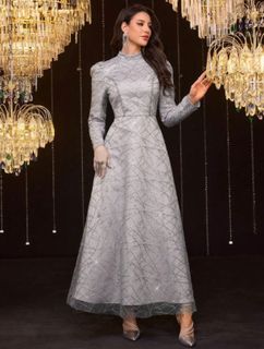 silver dress malaysia Silver Gown  GlamEdge Dress & Gown