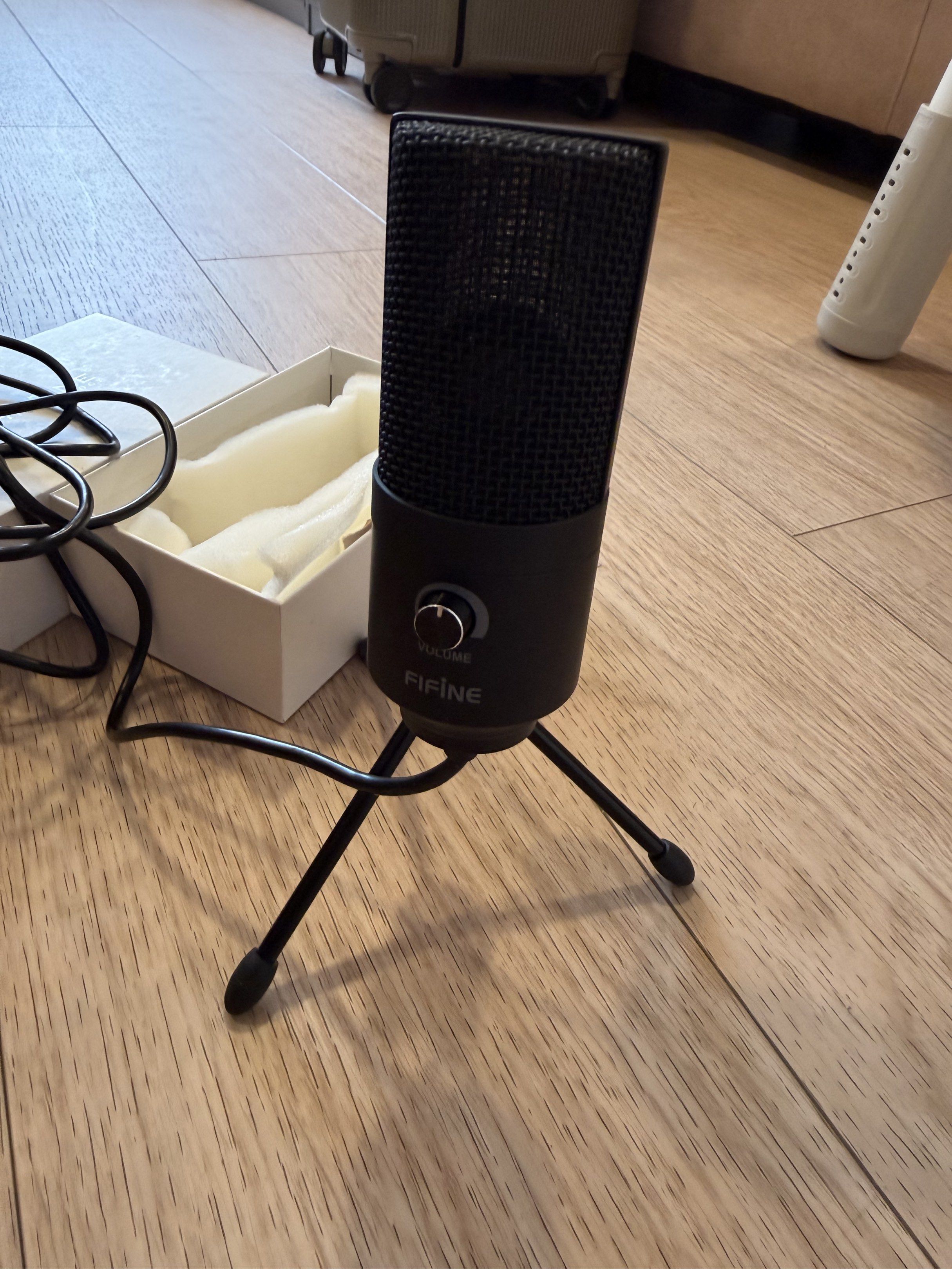 Fifine USB Microphone with Tripod65561359595139111