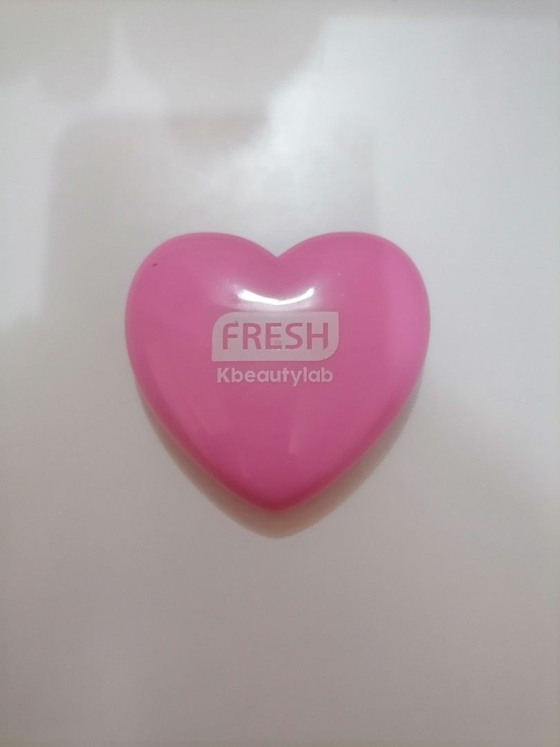 Fresh Kbeautylab blush on (Category: Makeup) located in Caloocan City. Submitted by weiner_ (Listing ID 1420698854, Image 1). Description: -Used once - Not my shade - suitable for morenas.