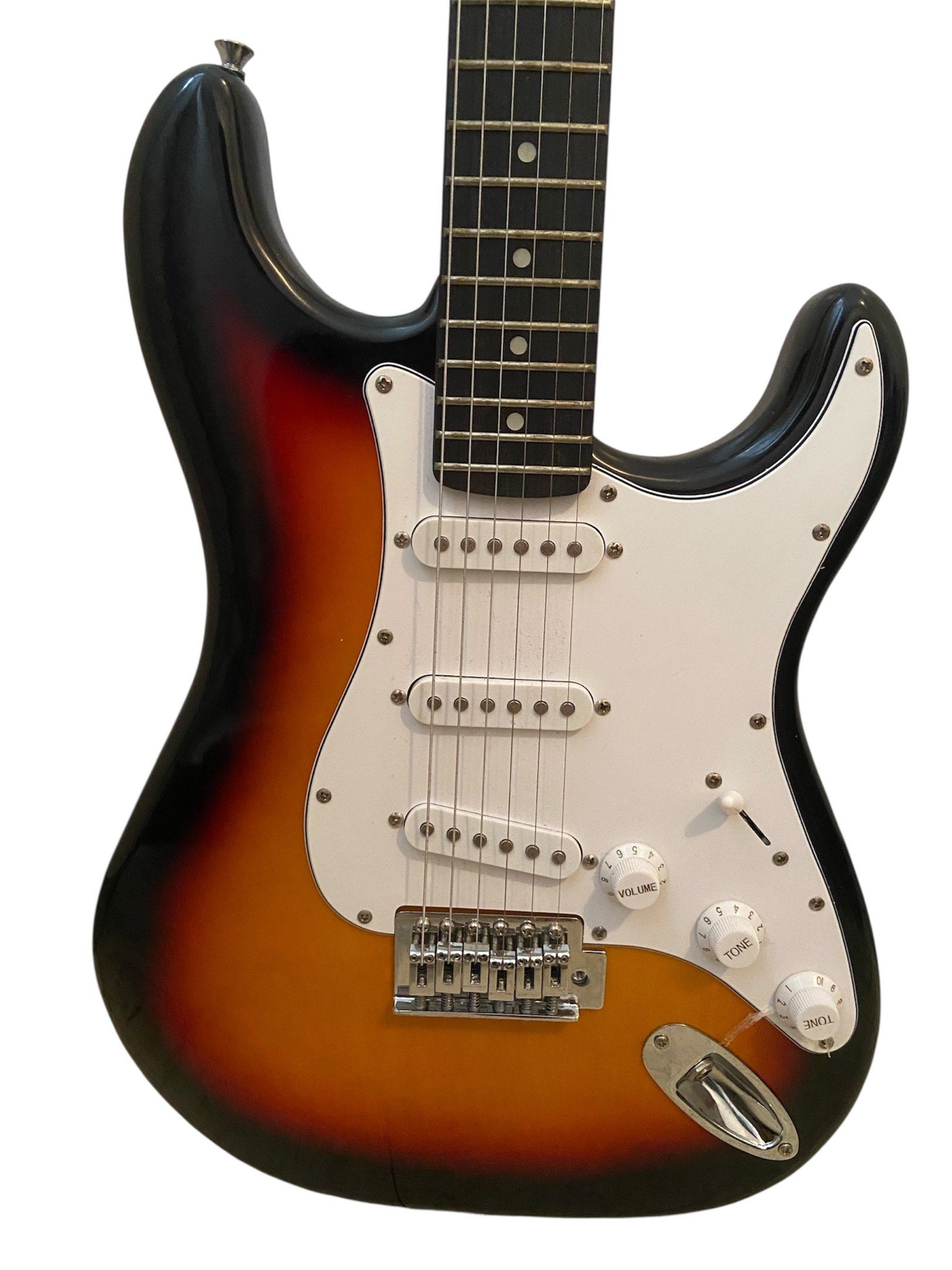Grailton Stratocaster Electric Guitar (Mint Condition + Bag) (Category: Musical Instruments) located in Santiago. Submitted by alabamaw0rley (Listing ID 1420618588, Image 2). Description: Selling my Grailton guitar. I barely used it, less than 10 times lang nagamit, so it is in excellent, mint condition. No major scratches or issues. Style: Stratocaster Color: Three-Tone Sunburst Pickups: 3 Single Coil (Versatile sound) Condition: 9.5/10 (Gently 