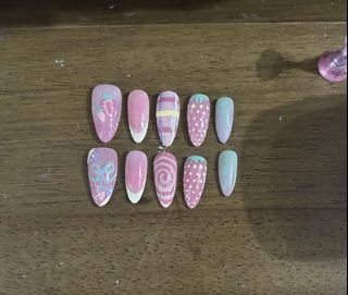 (Category: ) located in . Submitted by maimaiumimaima (Listing ID 1420661858, Image 1). Description: .