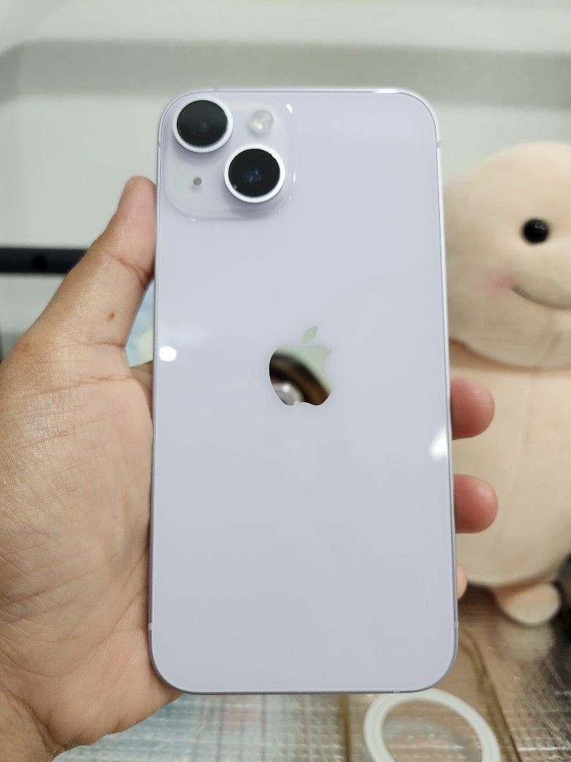 IPHONE 14 128GB 79% no issue (Category: iPhone 14 Series) located in Mandaluyong City. Submitted by cellspaceph (Listing ID 1420618884, Image 1). Description: IPHONE 14 128GB factory unlocked 79% battery health All working Any sim No issue Php17,999 ‼️ with case no swap 📍near mrt shaw .