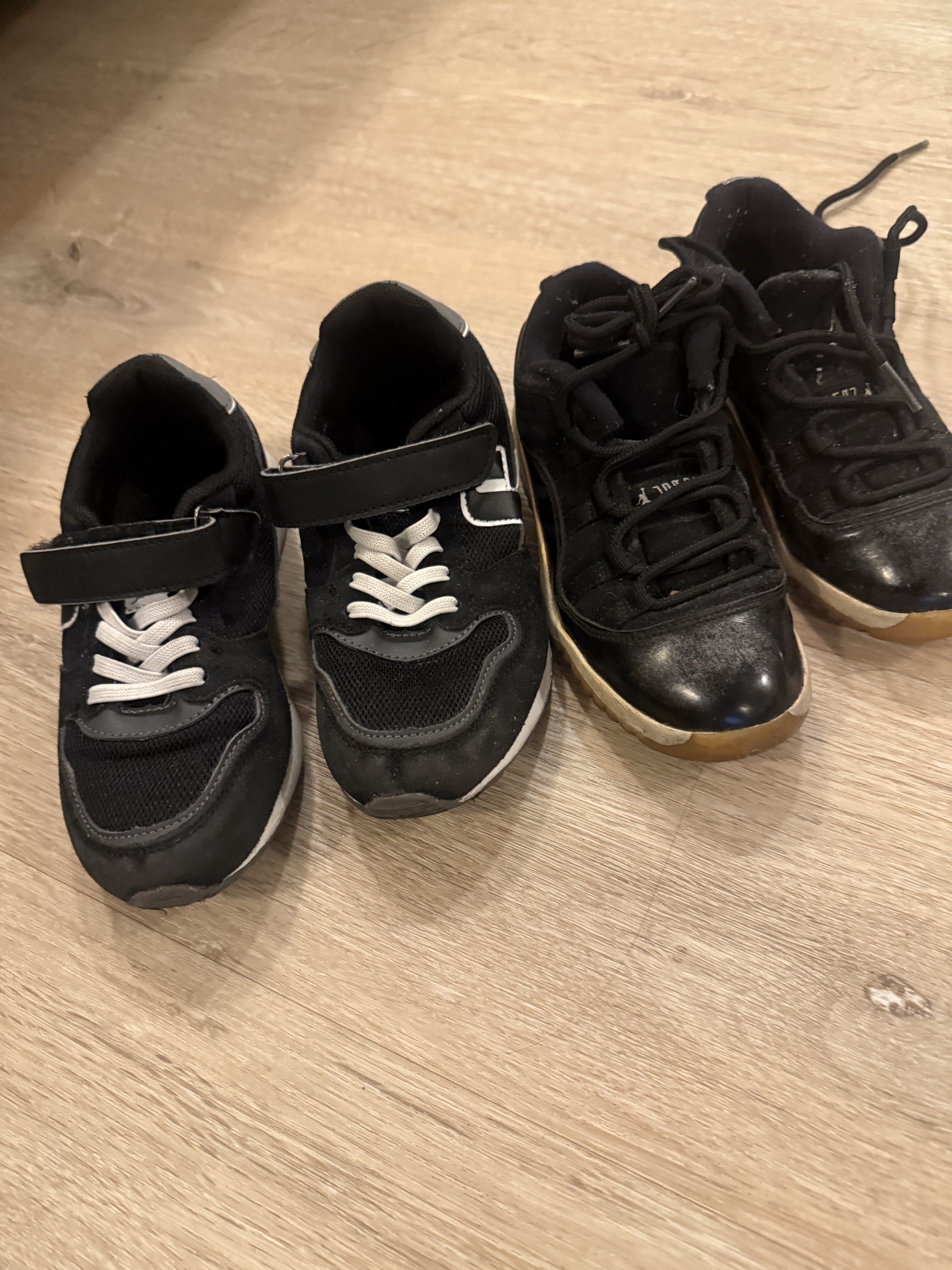 Jordan 11 & Chicco Shoes (Category: Babies & Kids Fashion) located in Manila. Submitted by ellematubis (Listing ID 1420607580, Image 1). Description: Jordan 11 low cut size 11c Chicco Black Velcrow strap size 31 / 13c free for 1.5k & up purchase Take both.