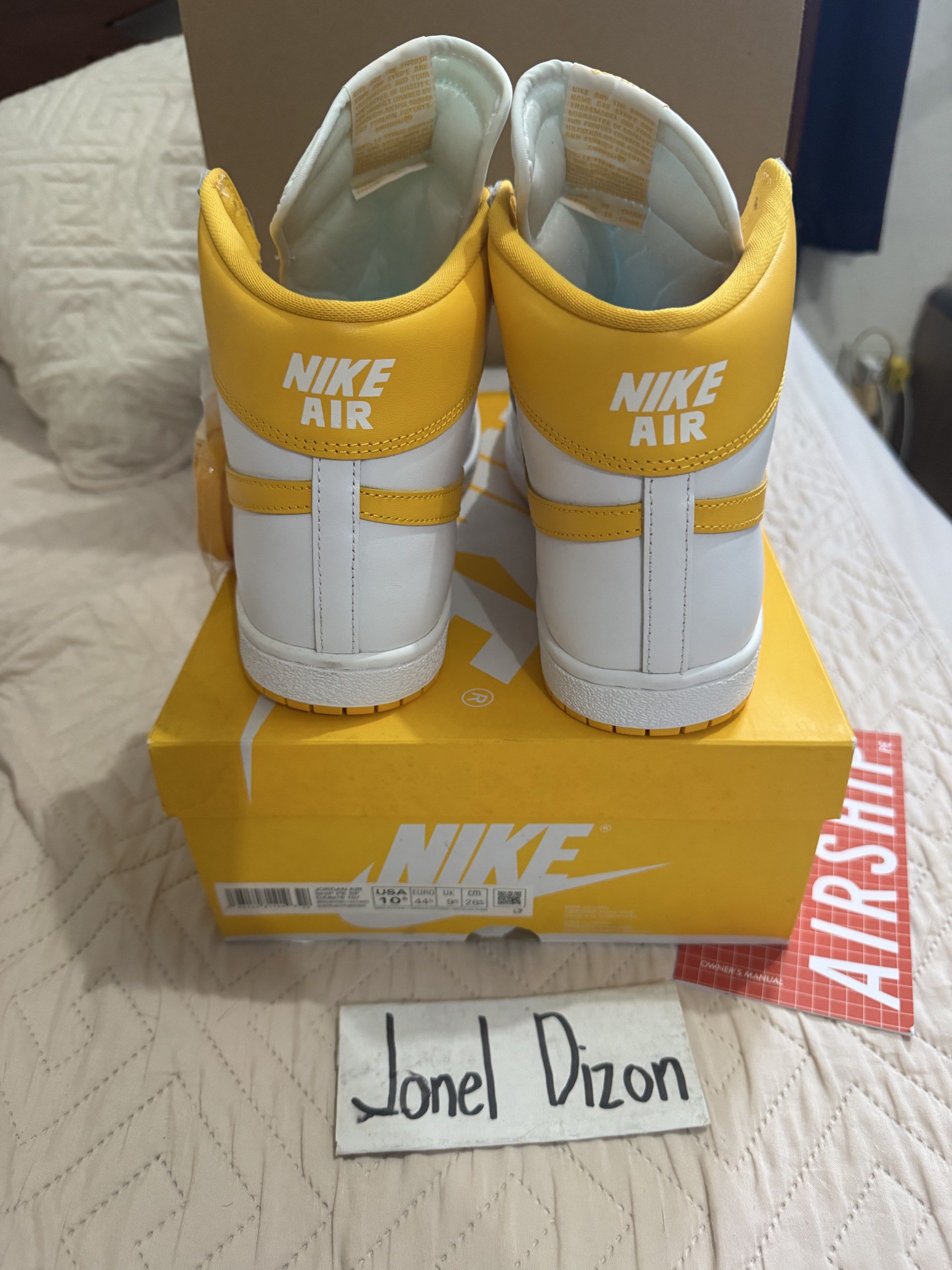 Jordan Airship PE yellow size 10.5us (Category: Sneakers) located in Las Pinas. Submitted by joneldizon (Listing ID 1420647717, Image 3). Description: For sale only! Jordan Airship PE size 10.5us Brandnew Complete with receipt and paperbag Price: 3k negotiable below srp 7895 Rfs: declutter Location: Robinson Las Pinas.