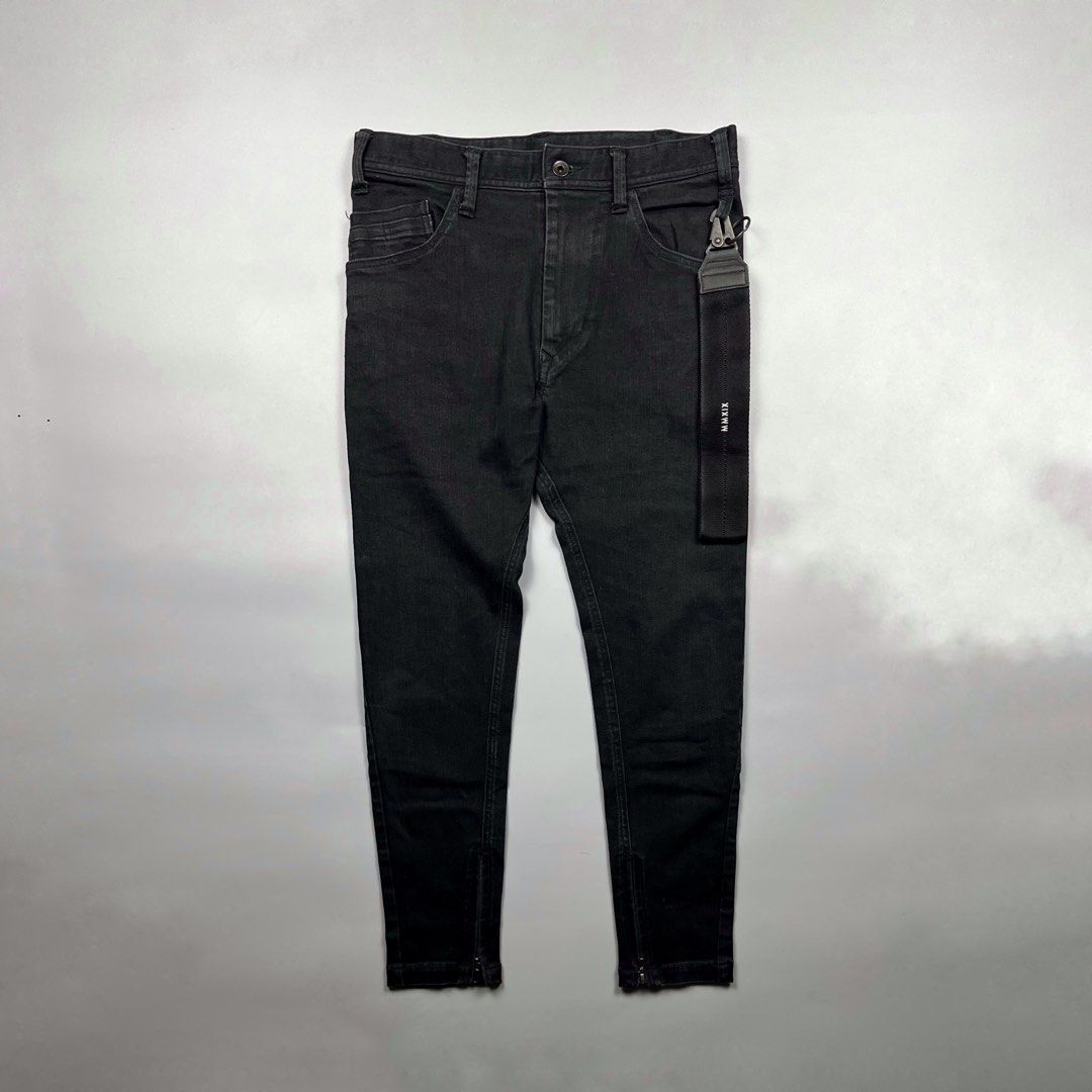 JULIUS - SS19 10oz Stretch Denim - Pants (Category: Jeans) located in Subic. Submitted by splx.stff (Listing ID 1420653910, Image 1). Description: No Flaw Excellent Condition All details are posted - Waistline: 15 Length: 36 Leg opening: 5 - Feel free to offer Ask before you buy No return No Refund.