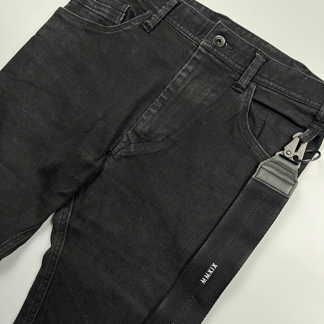 JULIUS - SS19 10oz Stretch Denim - Pants (Category: Jeans) located in Subic. Submitted by splx.stff (Listing ID 1420653910, Image 3). Description: No Flaw Excellent Condition All details are posted - Waistline: 15 Length: 36 Leg opening: 5 - Feel free to offer Ask before you buy No return No Refund.