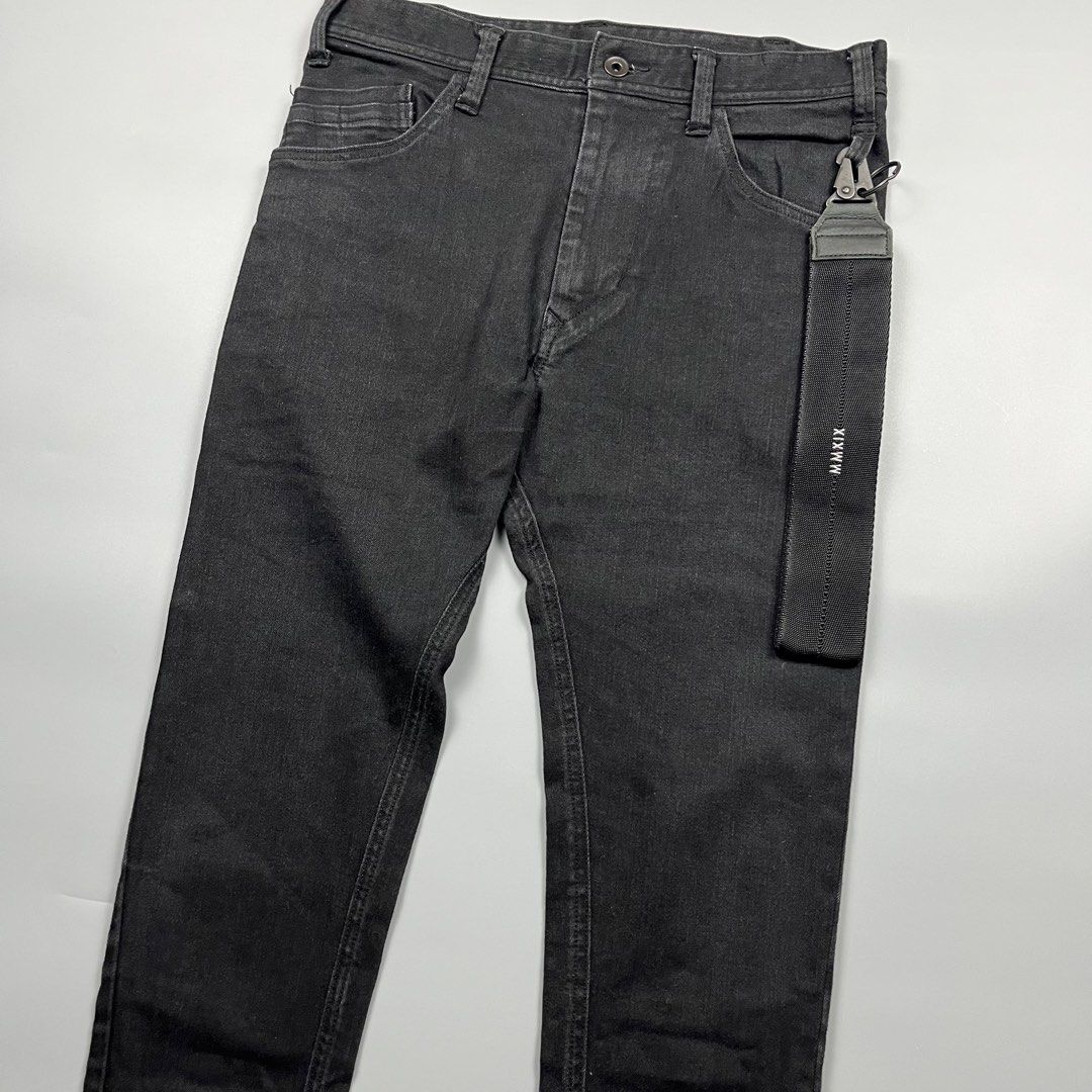 JULIUS - SS19 10oz Stretch Denim - Pants (Category: Jeans) located in Subic. Submitted by splx.stff (Listing ID 1420653910, Image 2). Description: No Flaw Excellent Condition All details are posted - Waistline: 15 Length: 36 Leg opening: 5 - Feel free to offer Ask before you buy No return No Refund.