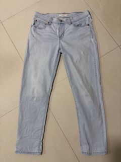 (Category: ) located in . Submitted by thrifttonight (Listing ID 1420673785, Image 1). Description: .