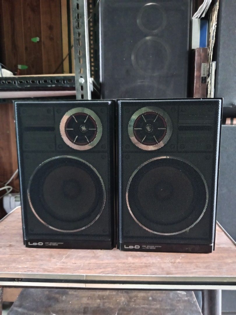 Lo-D HS-MD22 2-Way Speaker System (Category: Soundbars, Speakers & Amplifiers) located in Manila. Submitted by josephzila93964 (Listing ID 1420632806, Image 1). Description: - Lo-D HS-MD22 2-way speaker system - Made in Japan - Includes right (R) speaker - 16cm woofer and 5cm tweeter - Impedance: 8 ohms - Max Input: 70W - Rated Input: 35W.