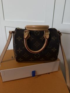 (Category: ) located in . Submitted by shopblingz01 (Listing ID 1420649384, Image 1). Description: .