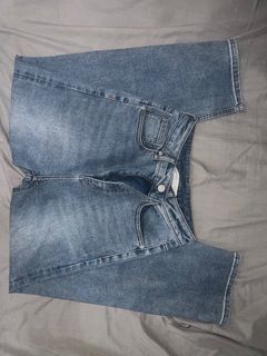 (Category: ) located in . Submitted by beapadsss (Listing ID 1420667750, Image 1). Description: .