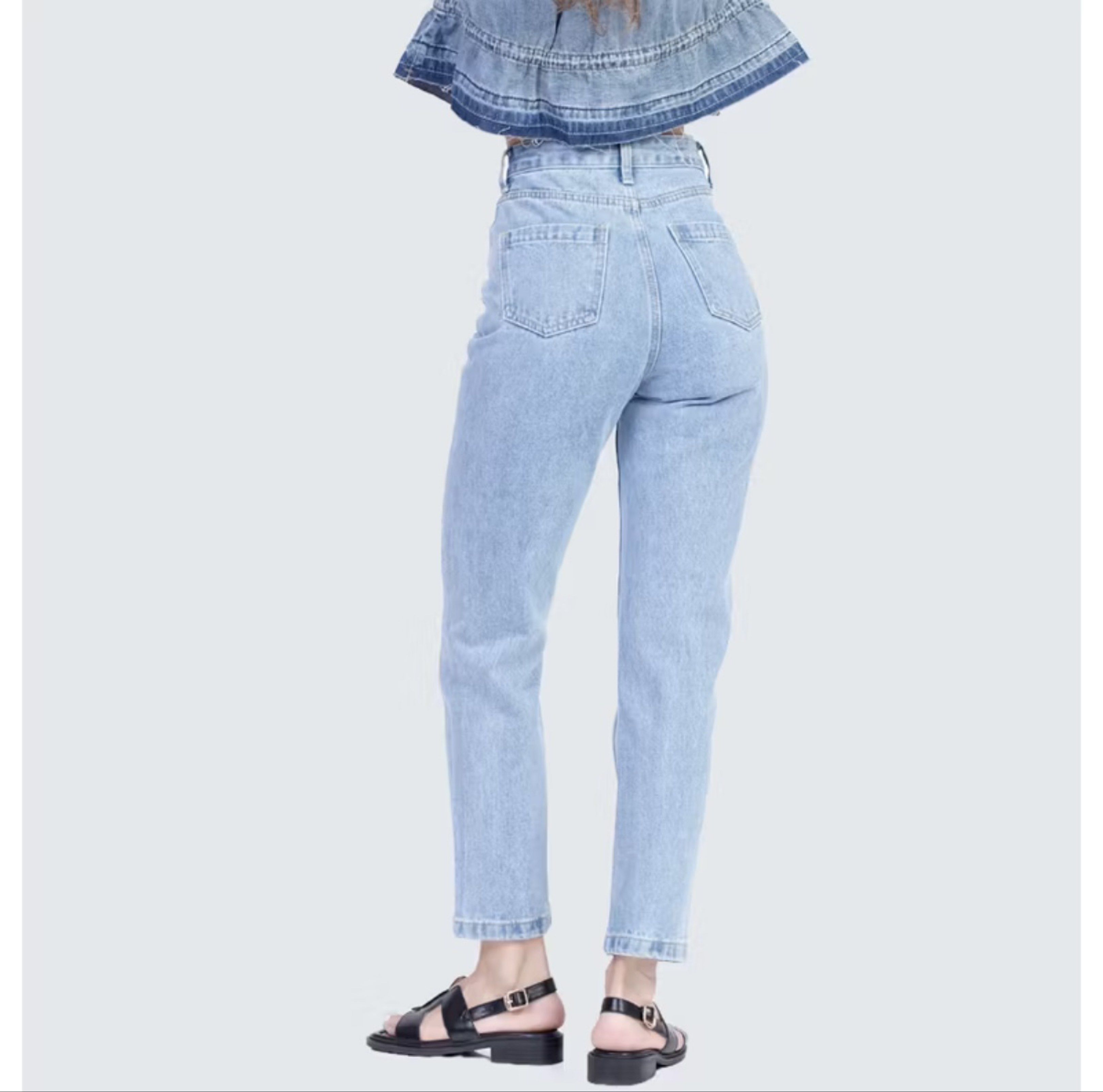 Mantou MOM Jeans (Category: Jeans) located in Legazpi City. Submitted by hellomique (Listing ID 1420617637, Image 2). Description: - Mantou Jessie MOM jeans - Size 24/25 - Light blue wash - High waist - Button and zipper closure - See size chart for measurements - RFS: Decluttering.