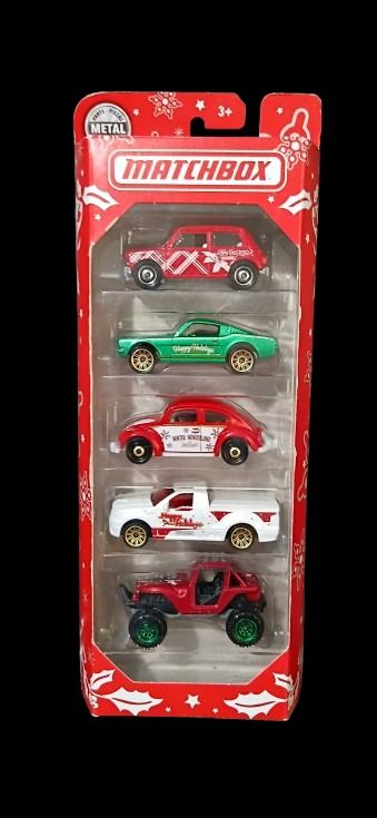 Matchbox pack of 5 (Category: Vehicle & Diecast Models) located in Baguio. Submitted by minimotors164 (Listing ID 1420644769, Image 1). Description: Matchbox Pack of 5 62 Volkswagen Beetle 64 Austin Mini Cooper 65 Ford Mustang gt Ford F150 Lightning Mbx 4x4.
