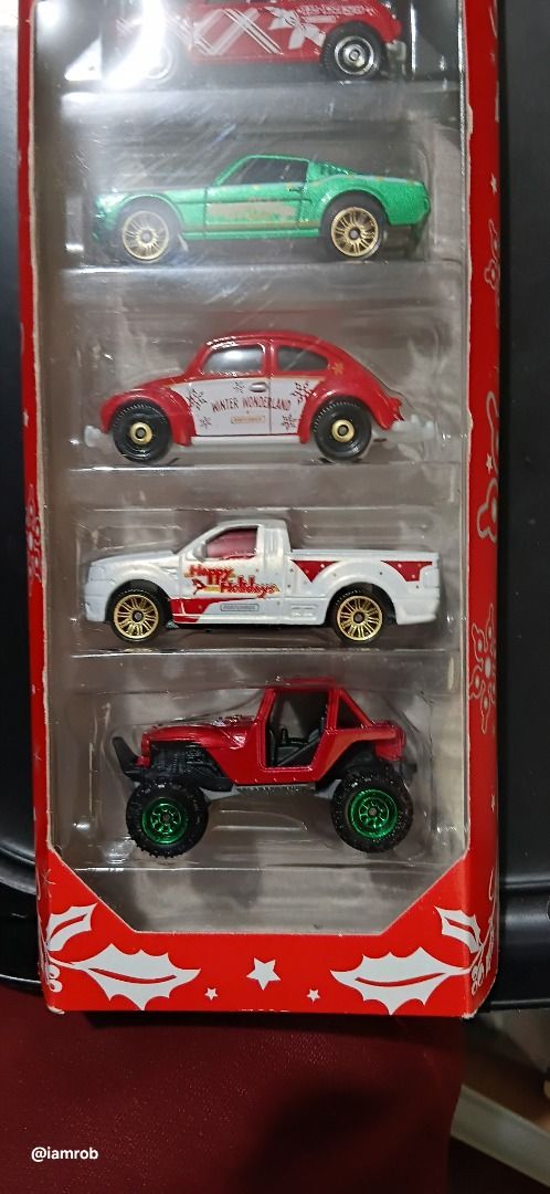 Matchbox pack of 5 (Category: Vehicle & Diecast Models) located in Baguio. Submitted by minimotors164 (Listing ID 1420644769, Image 3). Description: Matchbox Pack of 5 62 Volkswagen Beetle 64 Austin Mini Cooper 65 Ford Mustang gt Ford F150 Lightning Mbx 4x4.