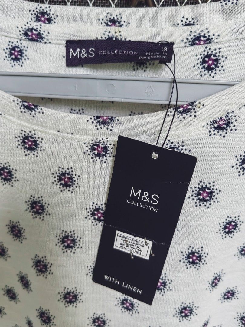 M&S Long Sleeve Top Size 18 (Unused) (Category: Blouses) located in Muntinlupa City. Submitted by jaz_things (Listing ID 1420609691, Image 2). Description: - M&S Collection long-sleeved top - size 18 - Made with linen - Unused, with tag.