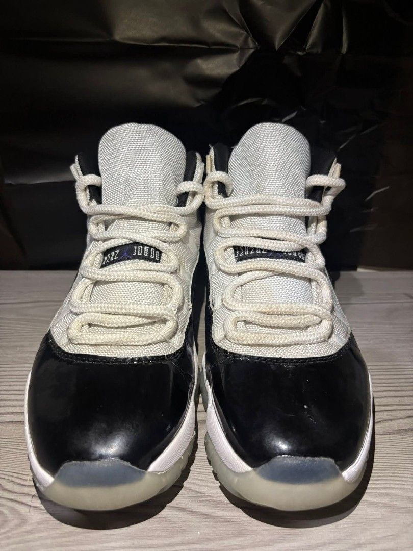 Nike Jordan 11 Retro Concord (Category: Sneakers) located in Manila. Submitted by watsonurm153675 (Listing ID 1420699125, Image 1). Description: GCASH/BANK TRANSFER LALAMOVE/GRAB Negotiable for sure buyer.