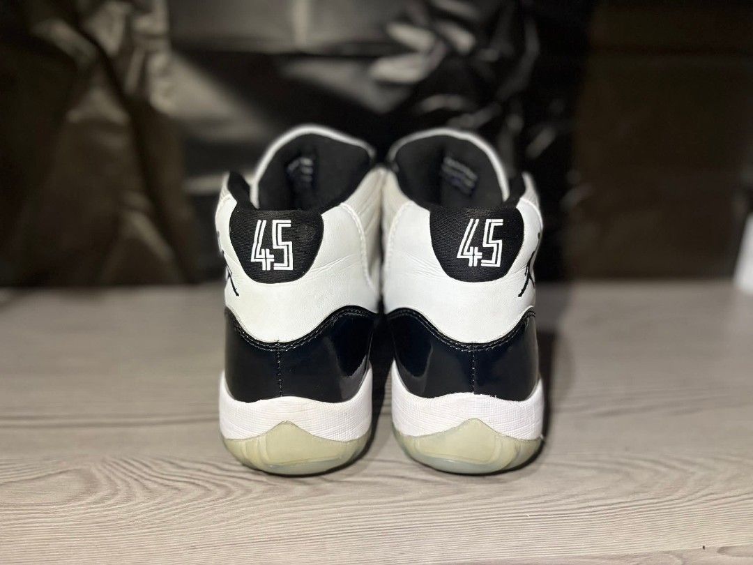 Nike Jordan 11 Retro Concord (Category: Sneakers) located in Manila. Submitted by watsonurm153675 (Listing ID 1420699125, Image 3). Description: GCASH/BANK TRANSFER LALAMOVE/GRAB Negotiable for sure buyer.