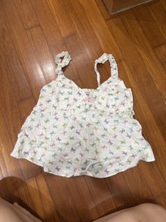 (Category: ) located in . Submitted by anacurated (Listing ID 1420624615, Image 1). Description: .