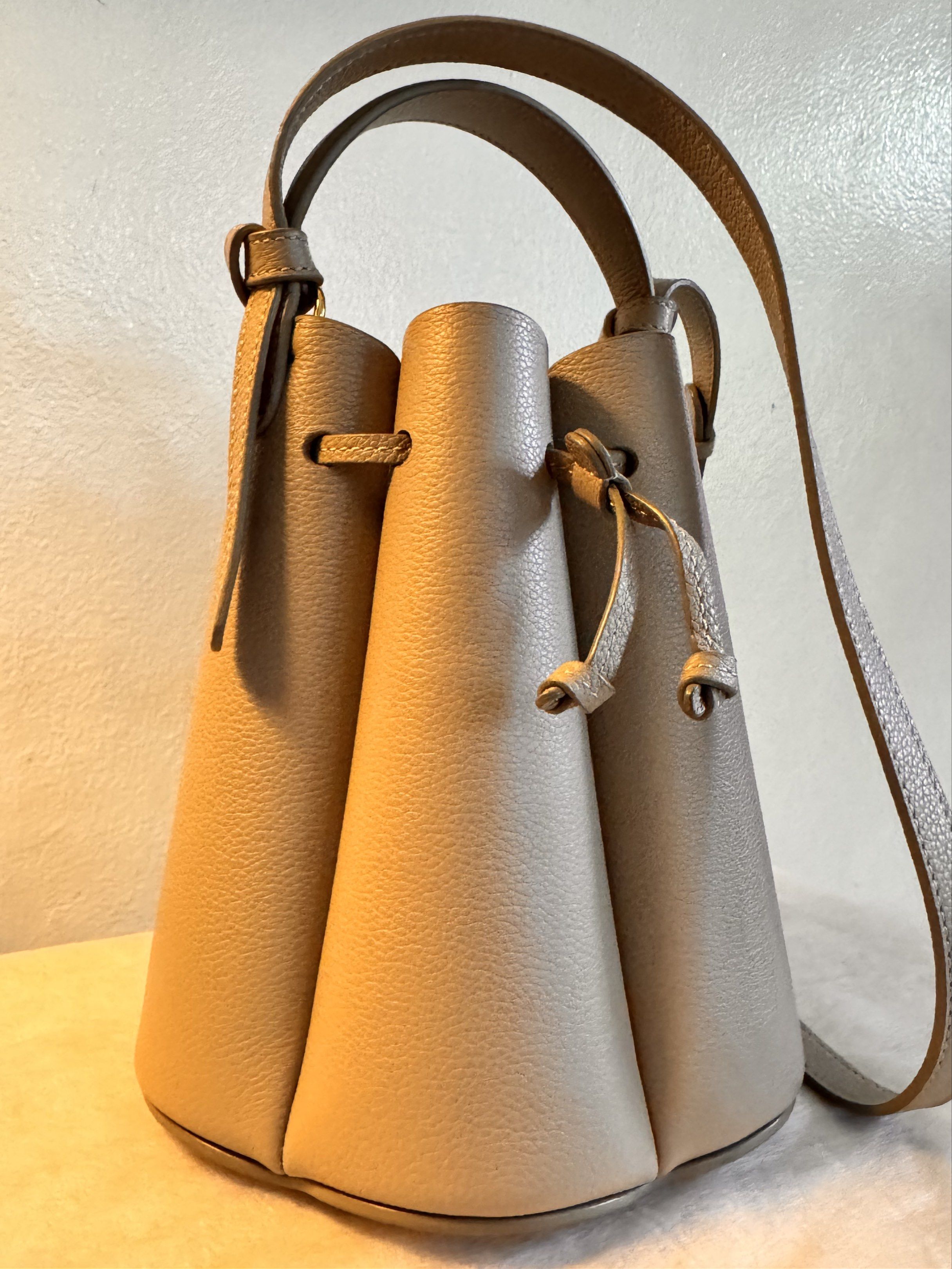 Polene Mini Numero Huit Bucket Bag Authentic (Category: Cross-body Bags) located in Quezon City. Submitted by jmako (Listing ID 1418141877, Image 2). Description: Made in Spain Very good condition .