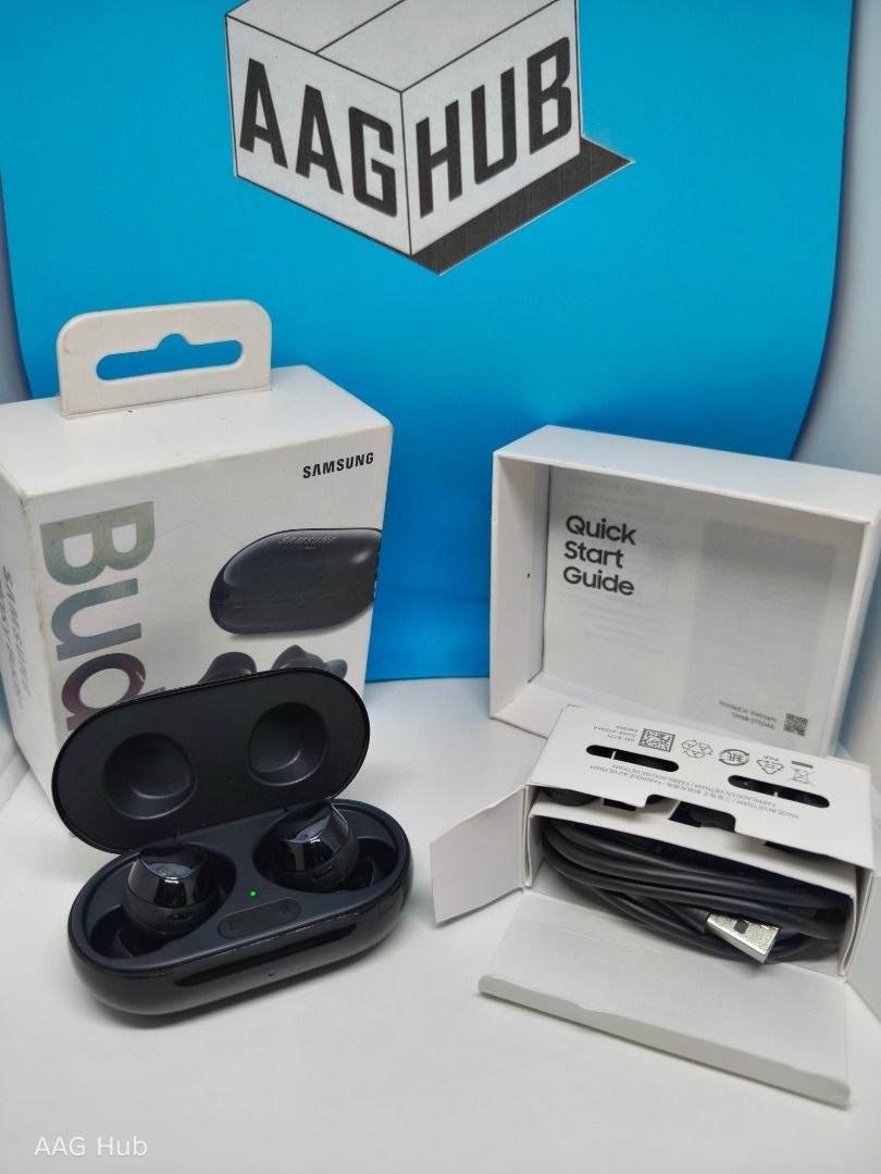 Samsung Galaxy Buds+ (Category: Earphones) located in Mandaue City. Submitted by aaghub (Listing ID 1420683366, Image 1). Description: 🎧 Samsung Galaxy Buds+ ₱2,500 lang 😮‍💨 Spotify premium ka pero pang-free trial ang tunog? 😂 🔥 Techy facts: ✔ AKG-tuned sound (clean mids, solid bass) ✔ Long battery life (pang-binge ng playlists) ✔ Excellent condition ✔ Complete set w/ box 📦 Upgrade your sound, dili imong subscription 😎 📩 PM na, steal pric