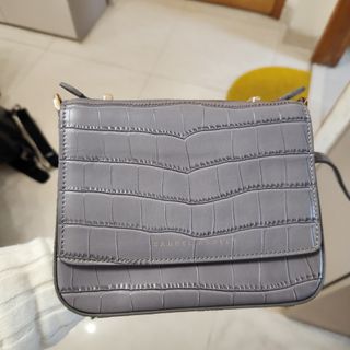 （分類：）位於 。 由 violinqbtt 提交（商品編號 1420607296，圖片 1）。簡介： 。