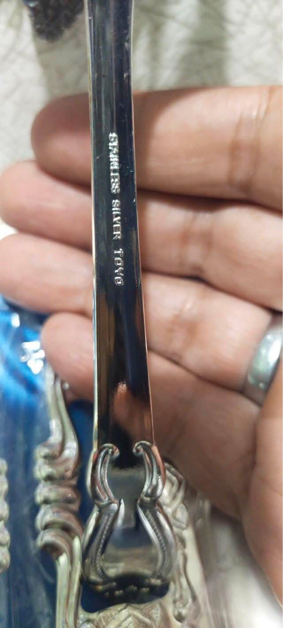 Stainless Silver Cutlery Set (Category: Dinnerware & Cutlery) located in Santo Tomas. Submitted by retrotastic (Listing ID 1420586598, Image 2). Description: SALE!!!! .