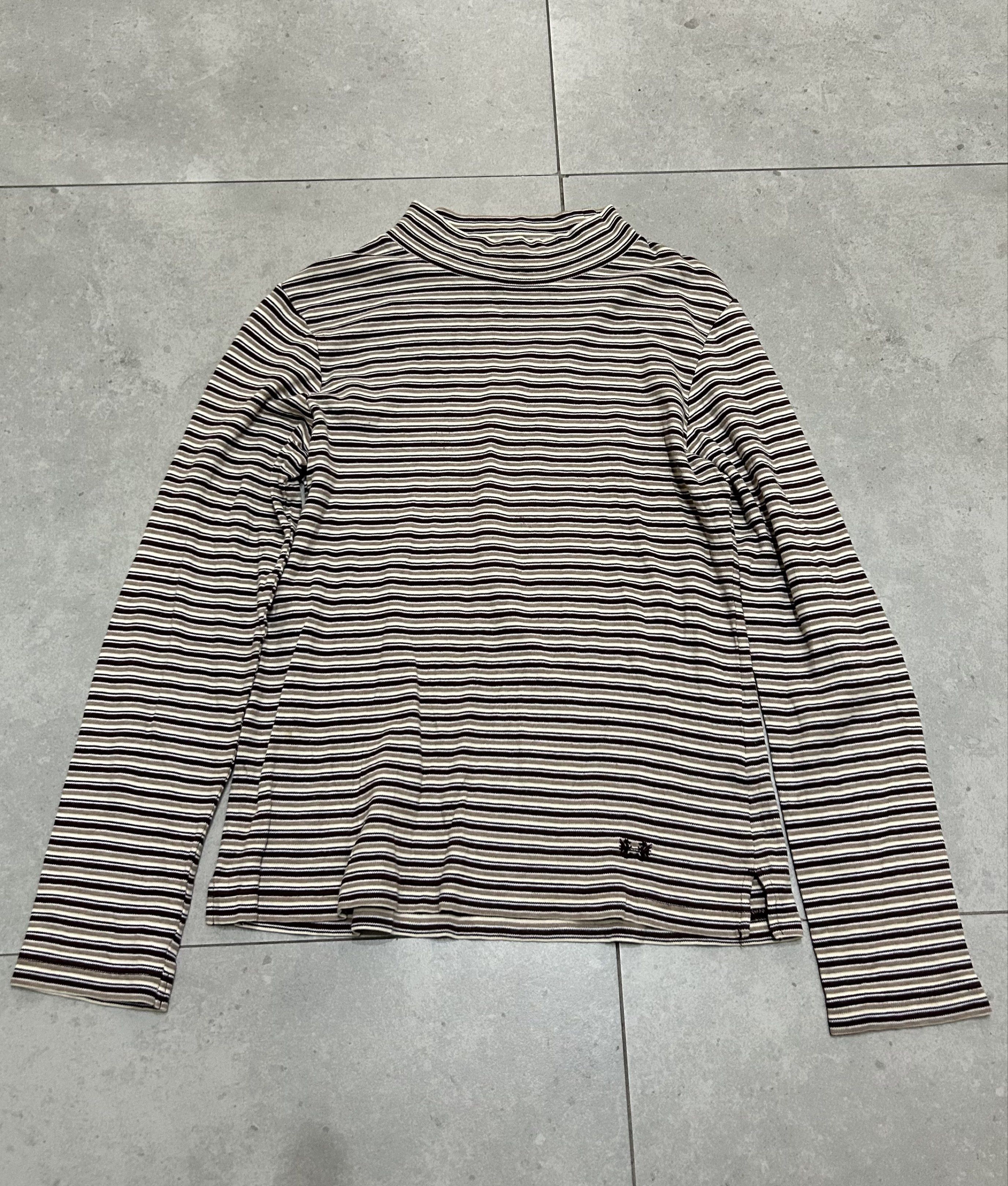 Striped Long Sleeve Top Vintage (Category: Longsleeves) located in Las Pinas. Submitted by ookaythrift (Listing ID 1420644400, Image 1). Description: details - width: 15.5in. - length from shoulder: 21in. - slight himulmol at the front payment first via gcash/bpi feel free to dm for any Qs! xoxo .