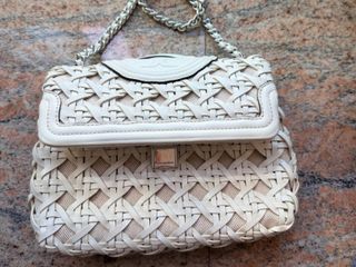 （分類：）位於 。 由 sumsum_hola 提交（商品編號 1420709717，圖片 1）。簡介： 。
