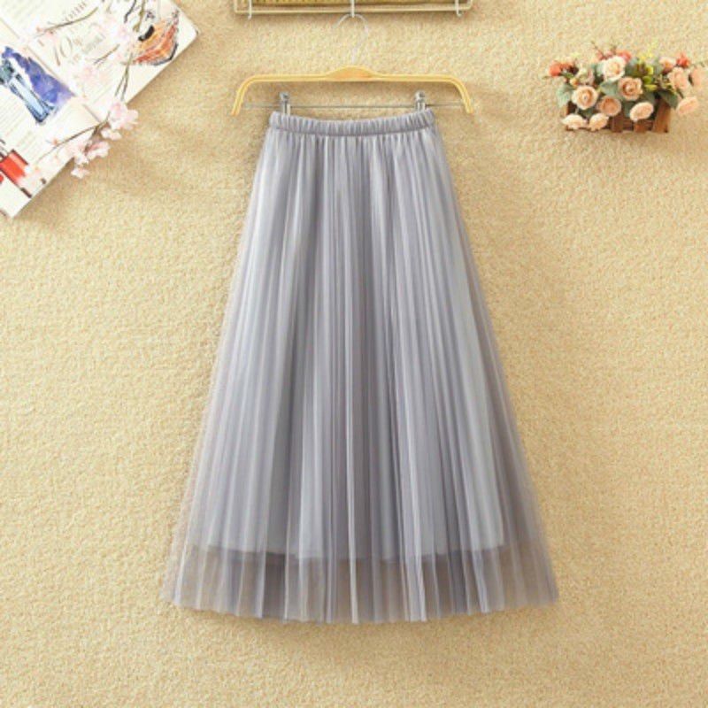 Tutu Tulle Skirt Three Layers (Category: Skirts) located in Quezon City. Submitted by msetcetera (Listing ID 1420607535, Image 1). Description: Fits M-L.