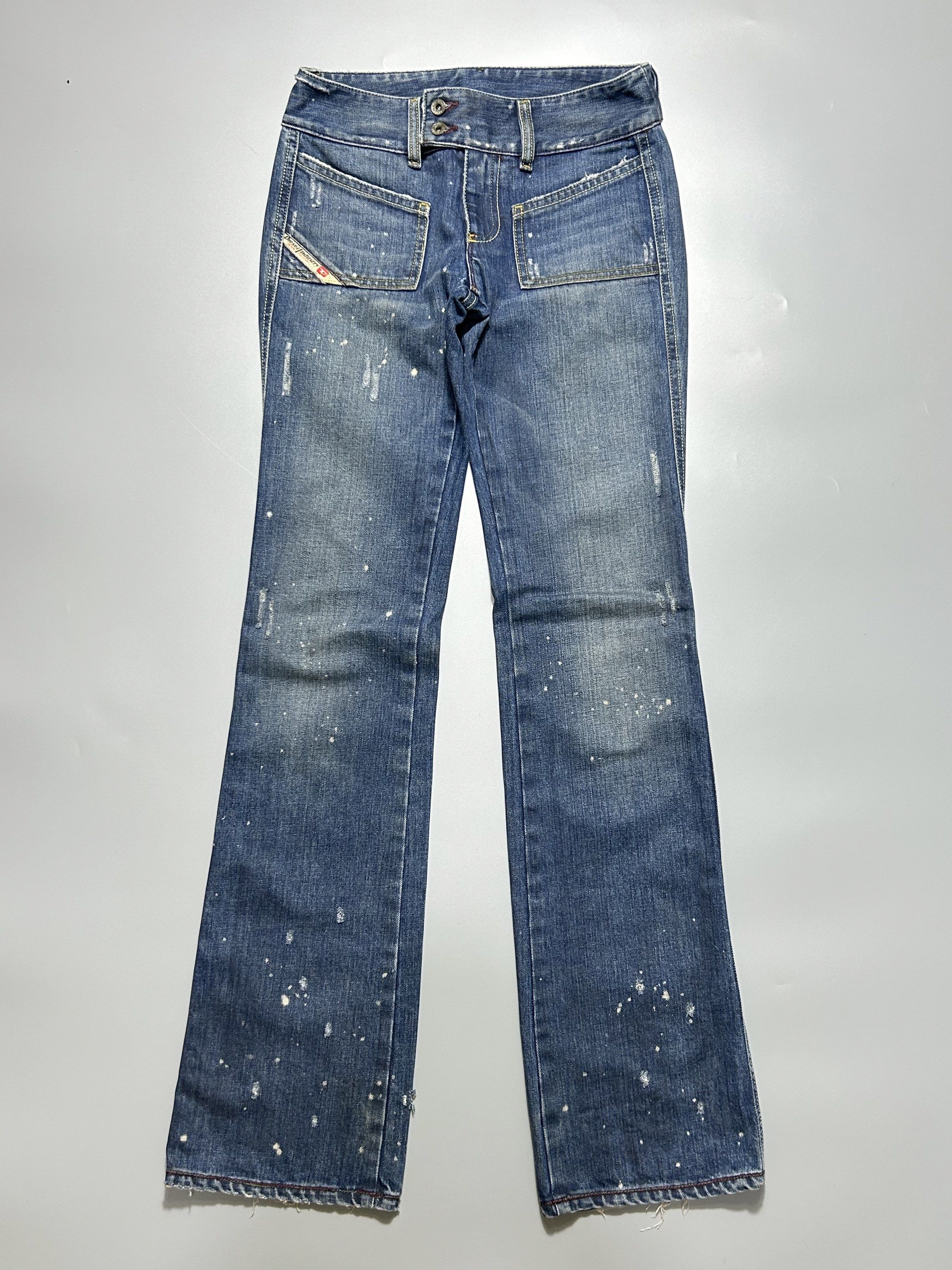 Vintage Diesel Distressed Jeans (Category: Jeans) located in Cavite. Submitted by datsoretro (Listing ID 1420734004, Image 2). Description: Used to perfection. Stylish design. Durable material. Ready to wear..