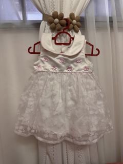 (Category: ) located in . Submitted by Aleesa (Listing ID 1420668788, Image 1). Description: .