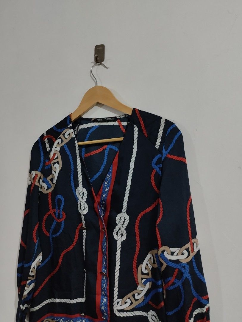 Zara Dressed Button (Category: Dresses) located in Bago City. Submitted by classic_picked_up (Listing ID 1420700582, Image 3). Description: like new no issue 18 by 33.