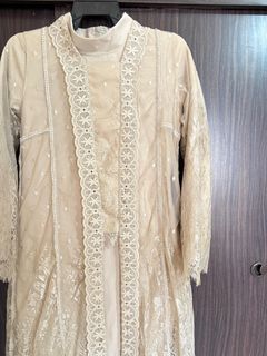 (Category: ) located in . Submitted by nazemmmm (Listing ID 1424133178, Image 1). Description: .