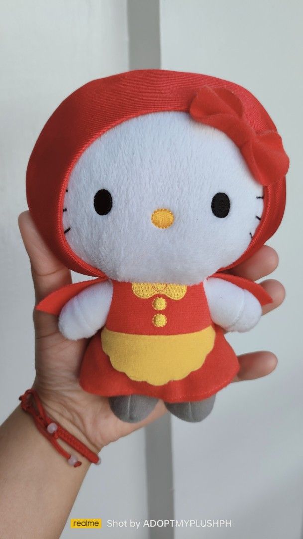 [4] 2012 McDo Hello Kitty Fairy Tales Plush Collection (Category: Plushies & Soft Toys) located in Taguig. Submitted by adopt.my.plush.ph (Listing ID 1424053906, Image 2). Description: ‼️Last Price (LP) Posted Set of 4 for 400.00 McDonald's Kitty Fairy Tales Collection includes various Hello Kitty plush figures dressed as: The Ugly Duckling Little Red Riding Hood The Frog Prince Wizard of Oz Perfect for Kitty fans and collectors. Great for displa