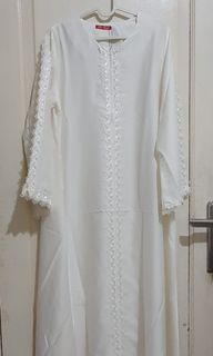 (Kategori: ) berada di . Dikirim oleh declutterbyprincess (ID iklan 1424145407, Gambar 1). Deskripsi: .
