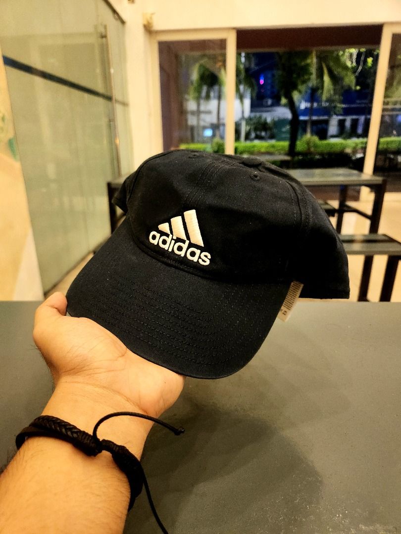 Adidas Baseball One Size Fits Most Adjustable Cap (Category: Caps & Hats) located in Manila. Submitted by capsdayph (Listing ID 1424151834, Image 2). Description: Adidas Baseball One Size Fits Most Adjustable Cap RFS: Decluttering.