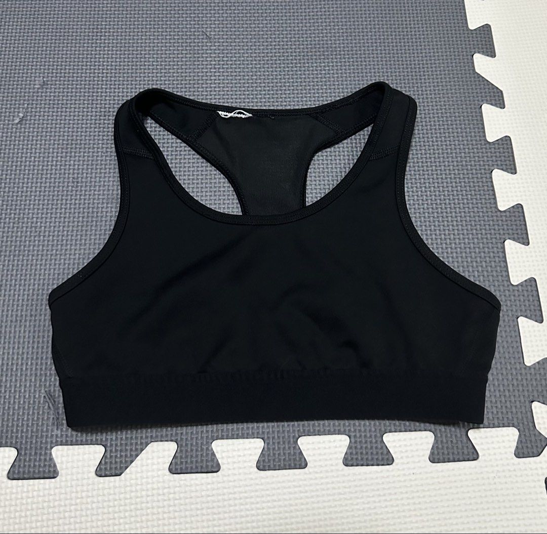 Adidas Sports Bra - Black (Category: Activewear) located in Malabon City. Submitted by crayoncedie (Listing ID 1424112902, Image 2). Description: - Adidas black sports bra - Features the Adidas logo at the back - Aeroready technology for comfort - Racerback design - Wide band for support - Made of stretchy athletic fabric - No pads/padslot - XS to Small - Cut tag.